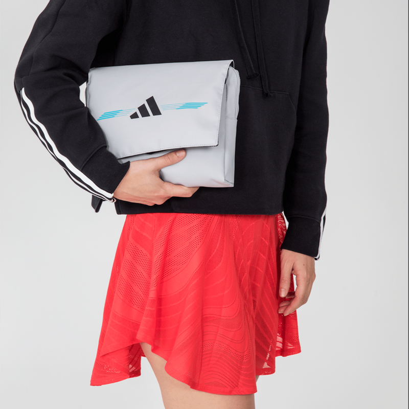 Load image into Gallery viewer, Accessory bag adidas Offwhite 3.4-Martita Ortega
